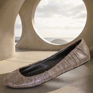 Elizabeth And James Brown Silver Metallic Ruched Slip-On Ballet Flats Size 5.5